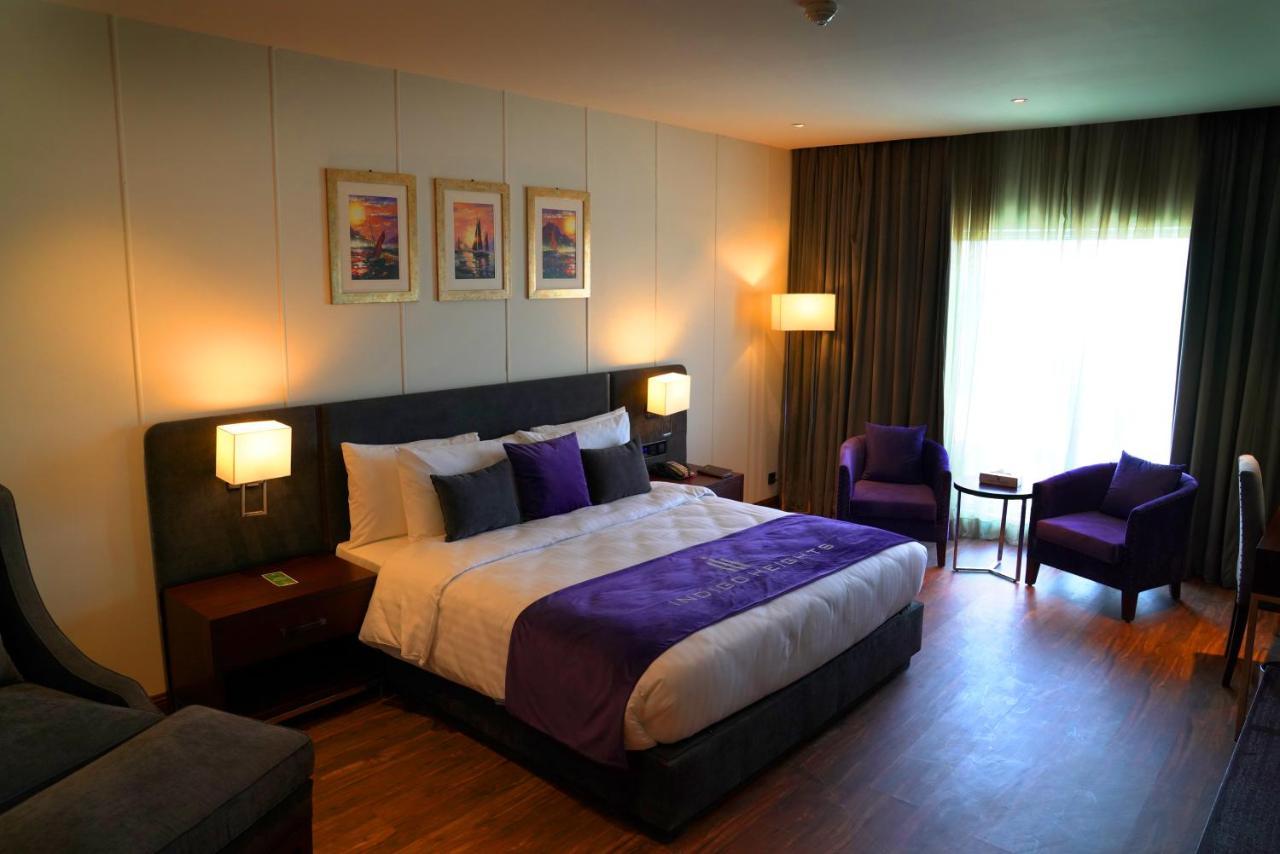 Indigo Heights Hotel&Suites Lahore Exterior foto